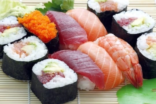 sushi-354628_960_720